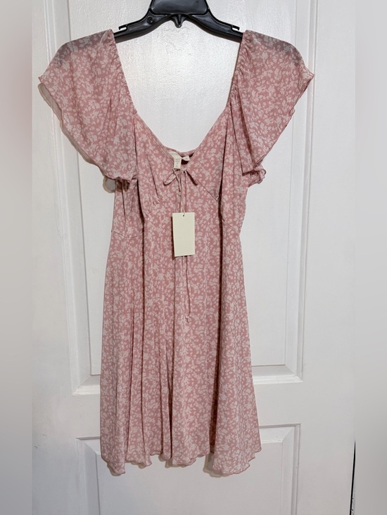 Dresses & Skirts - Flutter Sleeve Floral Tie-Front Dress in Dusty Rose
